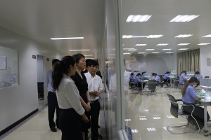 1567662861528826ZheJ.jpg 實驗室1.jpg